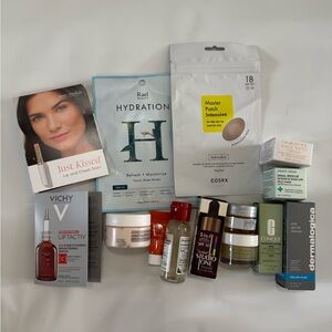 Clinique Moisturizing Cream assorted makeup & face bundle sample sizes NWT